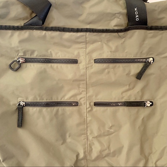 KOKO Large Zip Tote - Picture 3 of 12